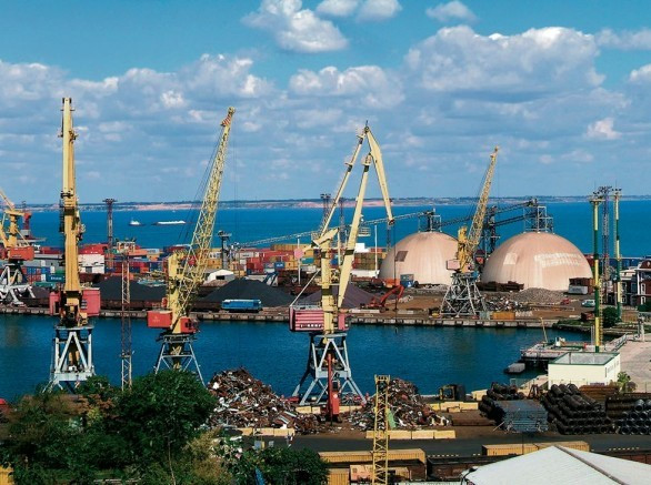 Французская CMA CGM Group вложит 20 млн. евро в контейнерный терминал в Одесском морпорту