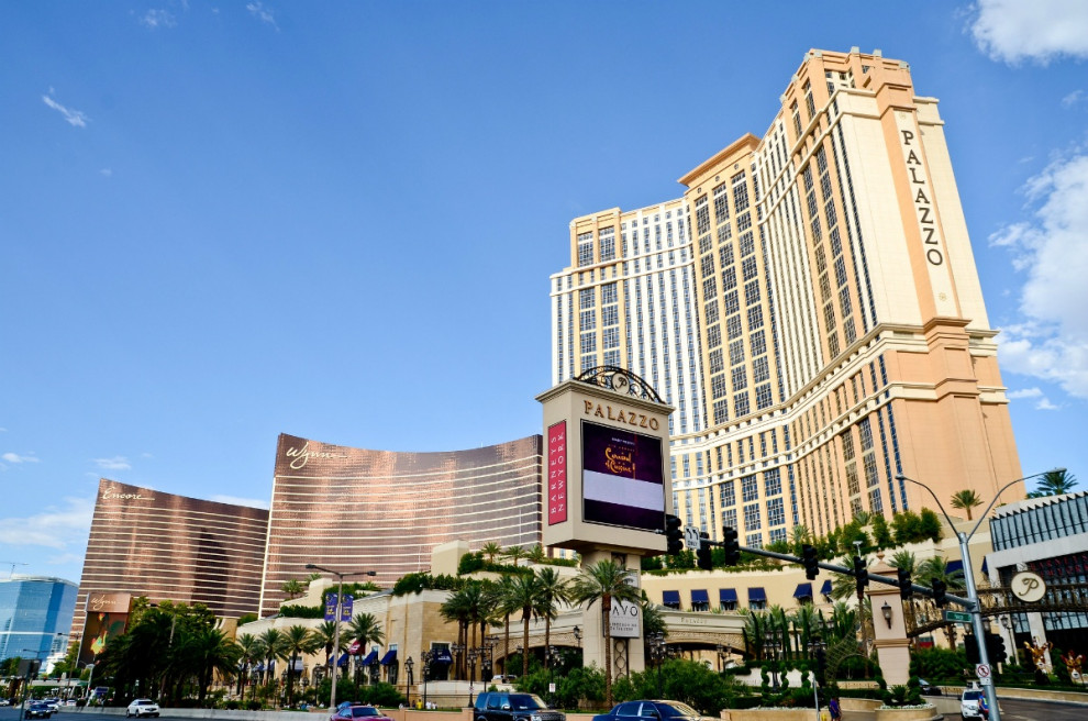 Крупнейшая сеть казино Las Vegas Sands продает бизнес в Вегасе за $6,25 млрд