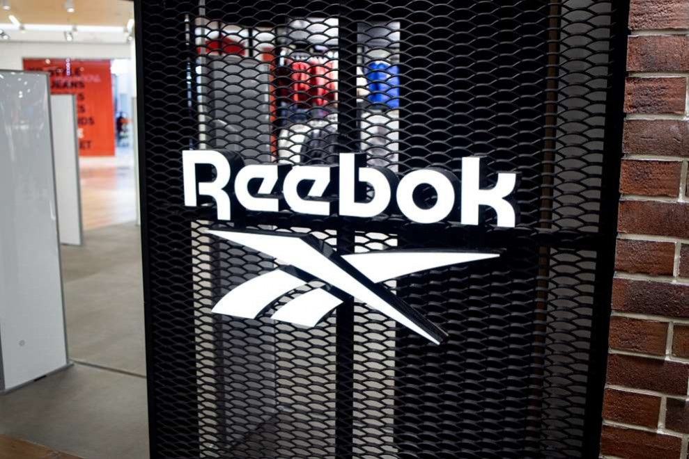 Adidas продает Reebok американской Authentic Brands за €2,1 млрд
