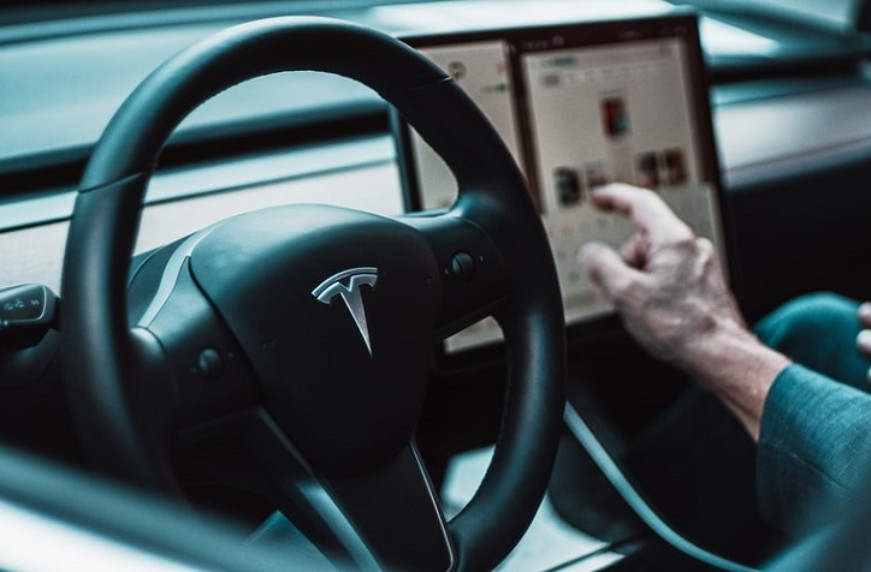 Tesla готова инвестировать €4,5 млрд в автомобильный завод в Испании