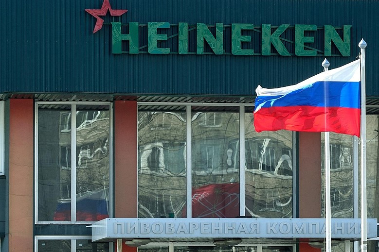 Heineken продает бизнес за €1 и завершает выход из россии