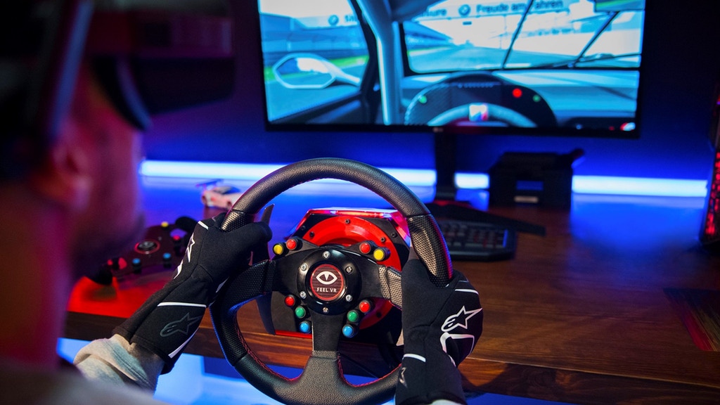 Украинские игровые педали и руль от Feel VR собрали $60 тыс. на Kickstarter