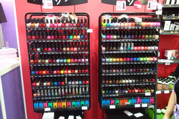 Магазин лаков для ногтей 