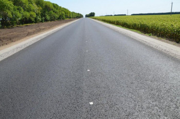 Правительство готово инвестировать в новый НПЗ ради битума для Большого строительства