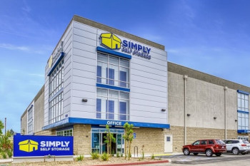 Оператор складской недвижимости Public Storage приобретет конкурирующую Simply Self Storage за $2,2 млрд