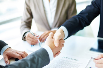 Президент подписал изменения к «закону об инвестнянях»