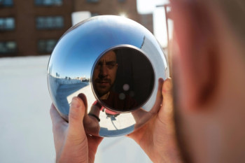 Гендиректор OpenAI Сэм Альтман запускает неординарный токен Worldcoin