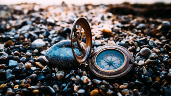 Выбери ТОП-10 активов, чтобы стать богатым: куда стоит инвестировать сегодня?