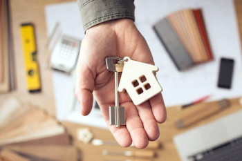 Кабмин докапитализирует Укрфинжитло на 30 млрд грн ОВГЗ для расширения программы еОселя