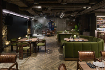 Oleksandr Zinchenko Lists His Kyiv Restaurant for Sale One Year After Opening for $2.5 Million