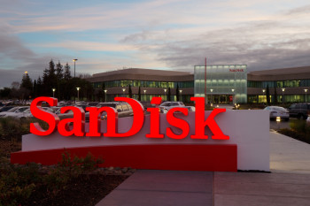 Western Digital продаст долю в американском производителе флеш-памяти Sandisk за $3,09 млрд