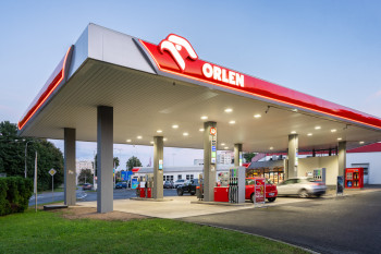 Крупнейший энергоконцерн Польши Orlen планирует купить долю в «Укрнафте»