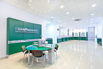 ICU продаёт банк «Авангард»: среди потенциальных покупателей называют «Новую почту» и Rozetka