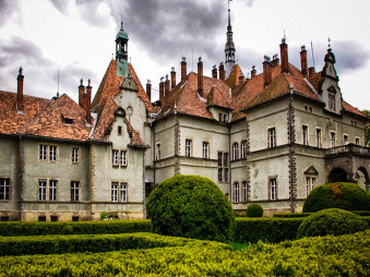 ФГИУ планирует привлечь 200–400 млн грн инвестиций в дворец Шенборнов через механизм ПЧП