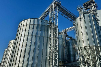 Сеть АЗС KLO инвестировала в агробизнес и построила элеватор в Винницкой области