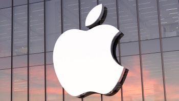 Apple обошла Nvidia и стала самой дорогой компанией мира с капитализацией $4,88 трлн