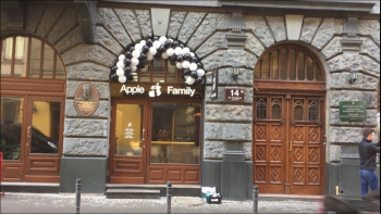 Продам компанію Apple Family 2 магазина + СЦ