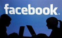 Акции Facebook установили десятилетний рекорд падения