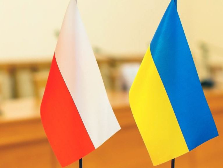Польша выделяет Украине кредит в 1 млрд. евро