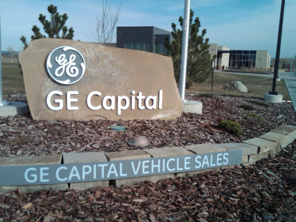 General Electric Co продает свое кредитно-лизинговое подразделение с активами в размере $ 74 млрд