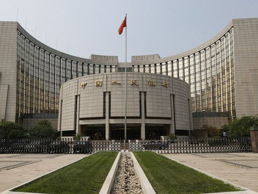Китайское правительство откладывает намеченные IPO и формирует стабфонд на $19,3 млрд