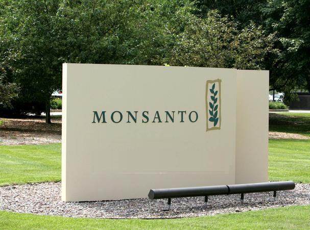 Кому из двух немецких конкурентов достанется крупнейшая американская химкомпания Monsanto?