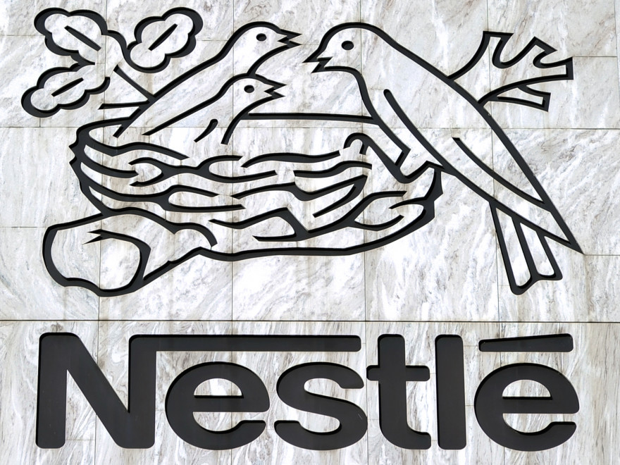 Nestle не исключает возможности продажи кондитерского бизнеса в США