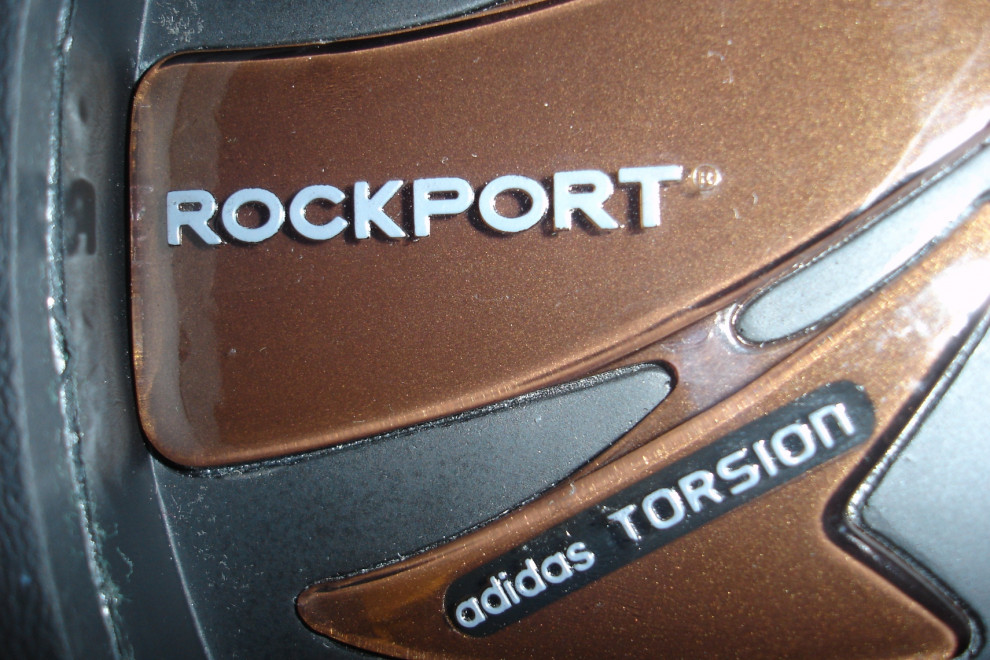 Adidas продала Rockport