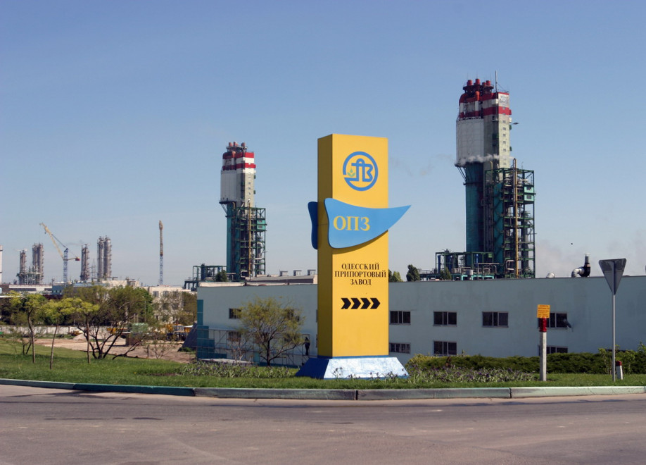 Инвесторы смогут приобрести первый пакет акций Одесского припортового завода