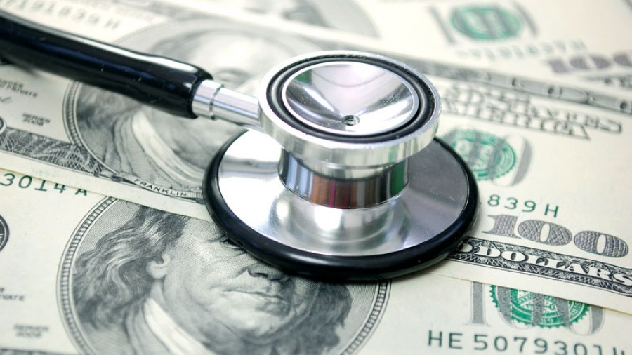 Выгодно ли инвестировать в частную медицину?