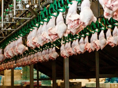 Скандальный бразильский производитель мяса JBS продает активы на $1,8 млрд