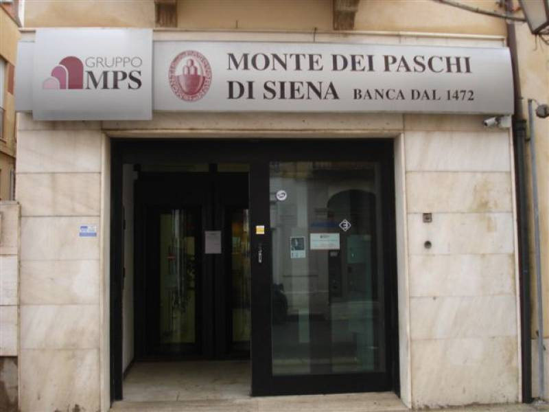 Крупнейший итальянский банк Monte dei Paschi di Siena выставлен на продажу