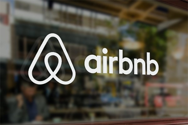 Airbnb привлекает $850 млн