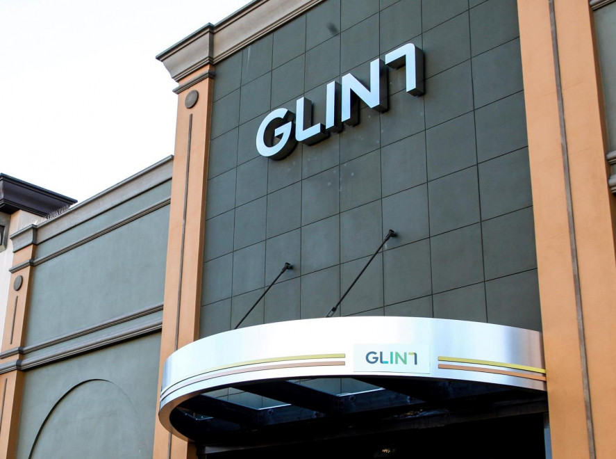 LinkedIn купила стартап Glint, измеряющий уровень счастья сотрудников