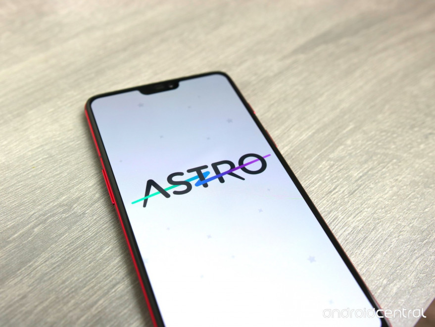 Мессенджер Slack покупает почтовый сервис Astro