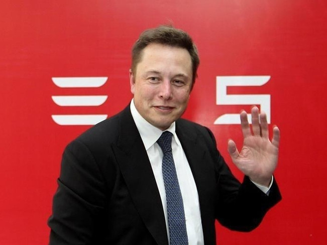 Илон Маск приобрел акции Tesla на $10 млн