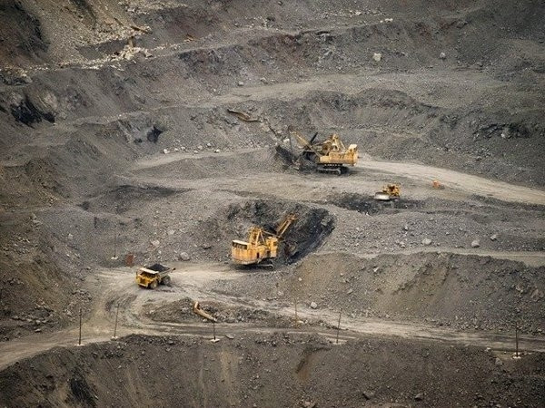 Rio Tinto инвестирует $2,2 млрд. в увеличение добычи железной руды в Австралии