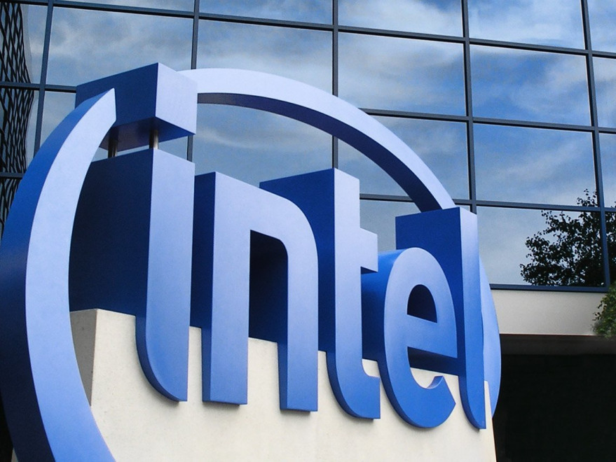Intel намерена продать бизнес в сфере технологии дополненной реальности