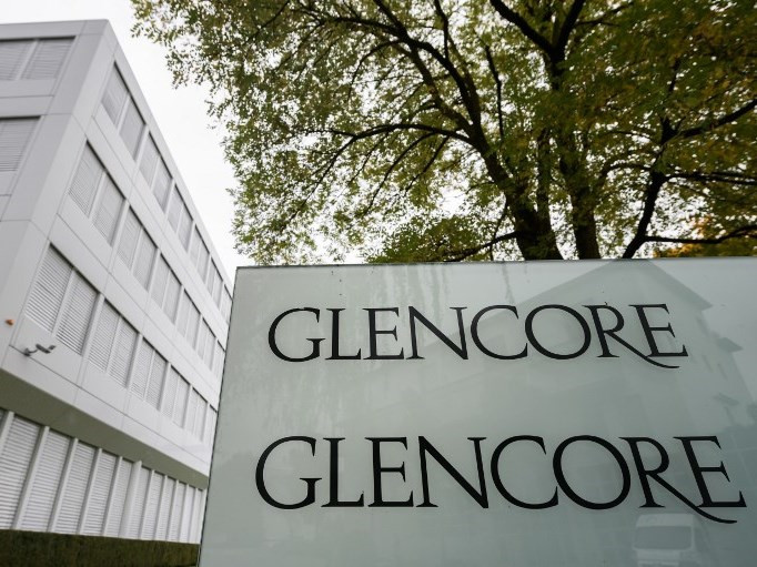 Швейцарский трейдер Glencore выкупит свои акции на $1 млрд