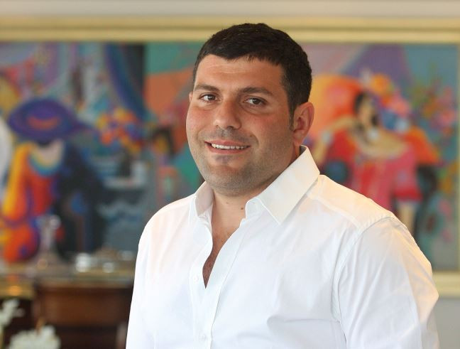 Israel Billionaire Teddy Sagi Invests into Ukrainian Distributed Lab Blockchain Company
