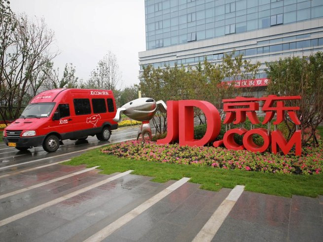 Китайский онлайн-ритейлер JD продает часть логистического бизнеса за $2,5 млрд