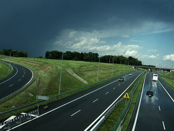Самую умную дорогу в мире построят в Финляндии за 2 млн. евро