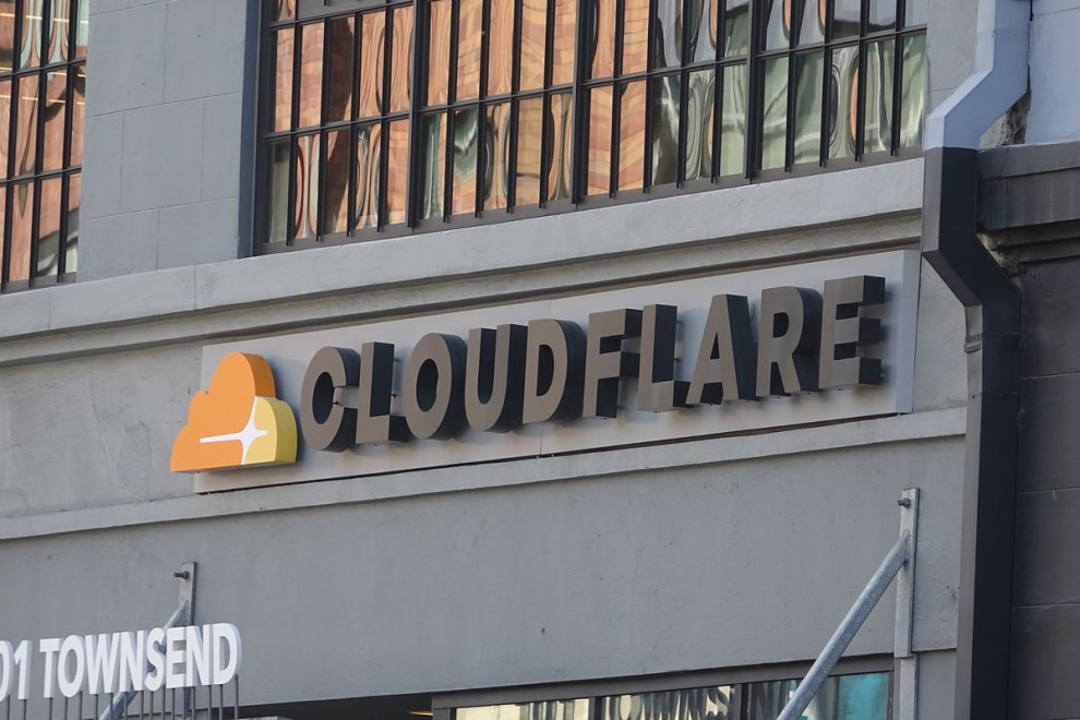 Сервис Cloudflare для защиты сайтов от DDoS-атак идет на IPO 