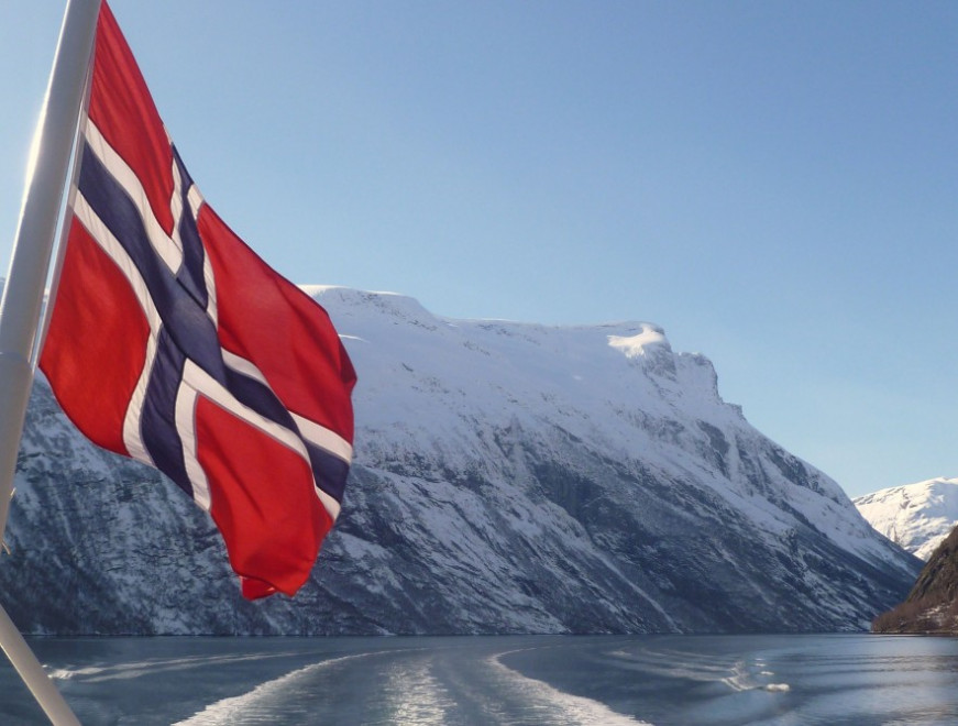 Норвежский пенсионный фонд продаст акции нефтегазовых компаний на $6 млрд