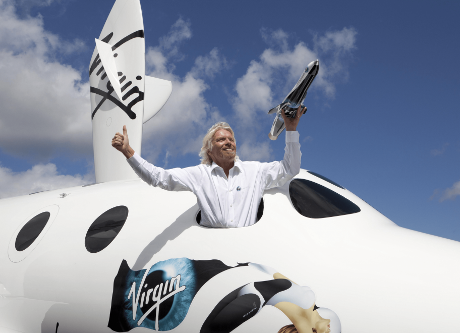 Ричард Брэнсон продает 49% космической компании Virgin Galactic