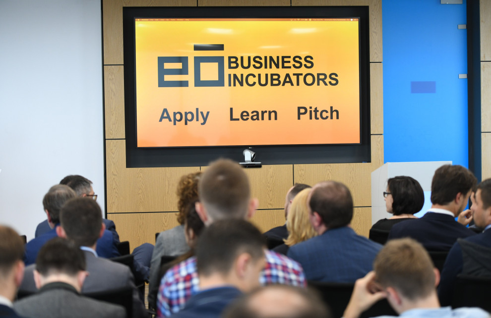 Выпускники «EŌ бизнес-инкубатора» презентовали инвесторам свои стартапы