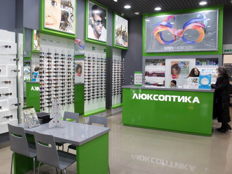 Antitrust agency permits EssilorLuxottica to buy largest Ukrainian eye-glass network Luxoptica