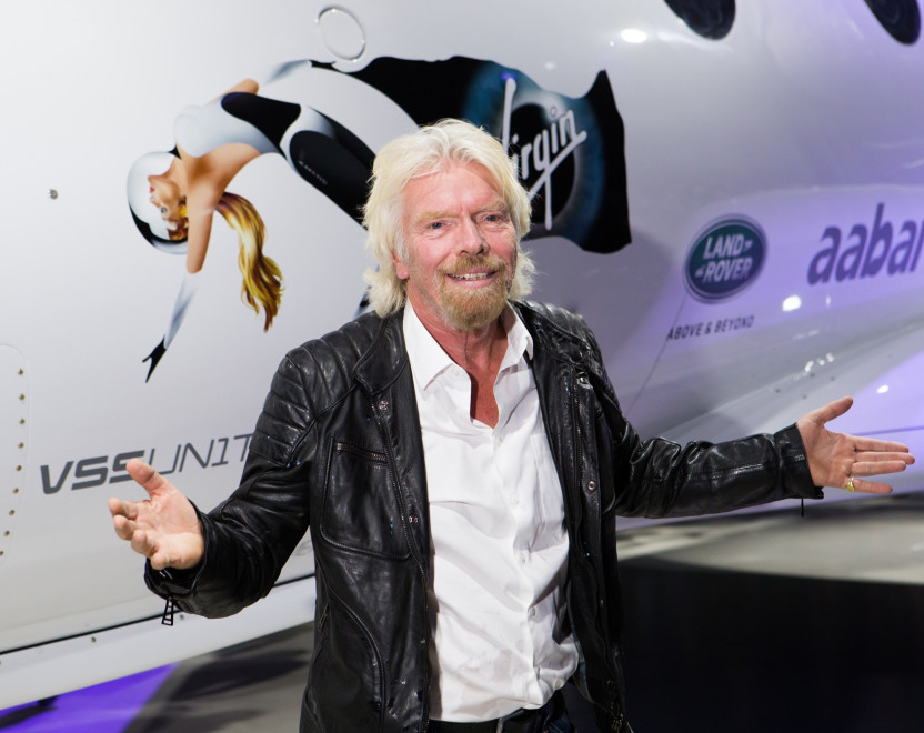 Ричард Брэнсон продаст акции Virgin Galactic на $0,5 млрд. ради спасения бизнеса