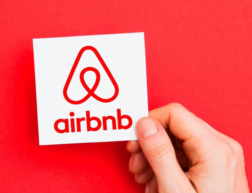 Airbnb снова привлек $1 млрд