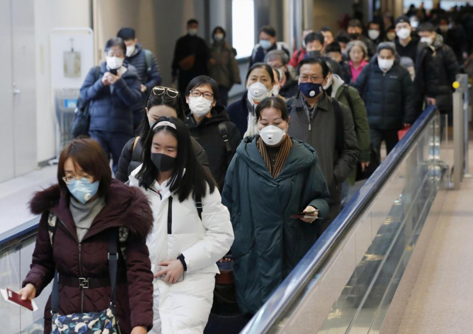 Китайский фондовый рынок рухнул на фоне распространения коронавируса